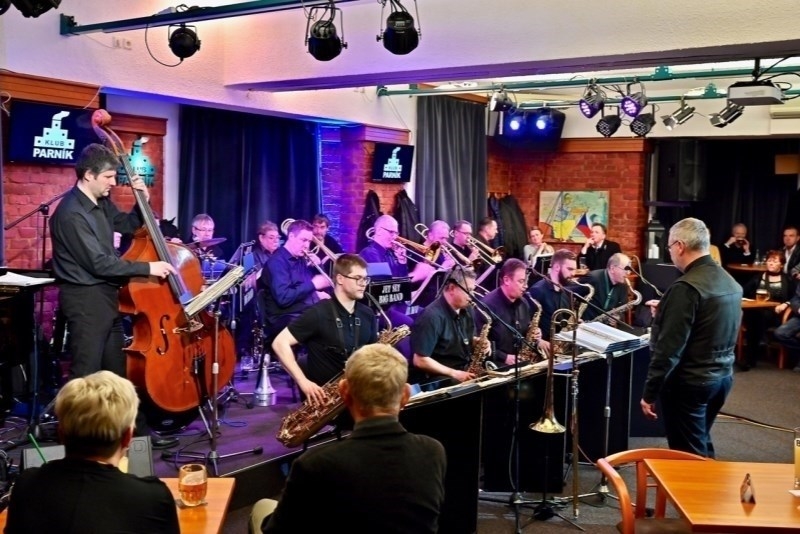 Jet Set Big Band