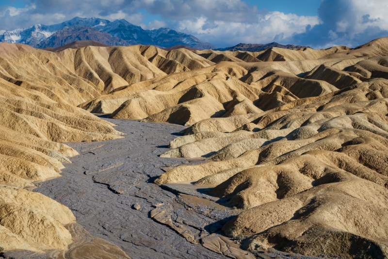 Cestovatelské příběhy z šesti kontinentů