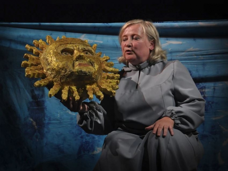 Tři zlaté vlasy děda vševěda