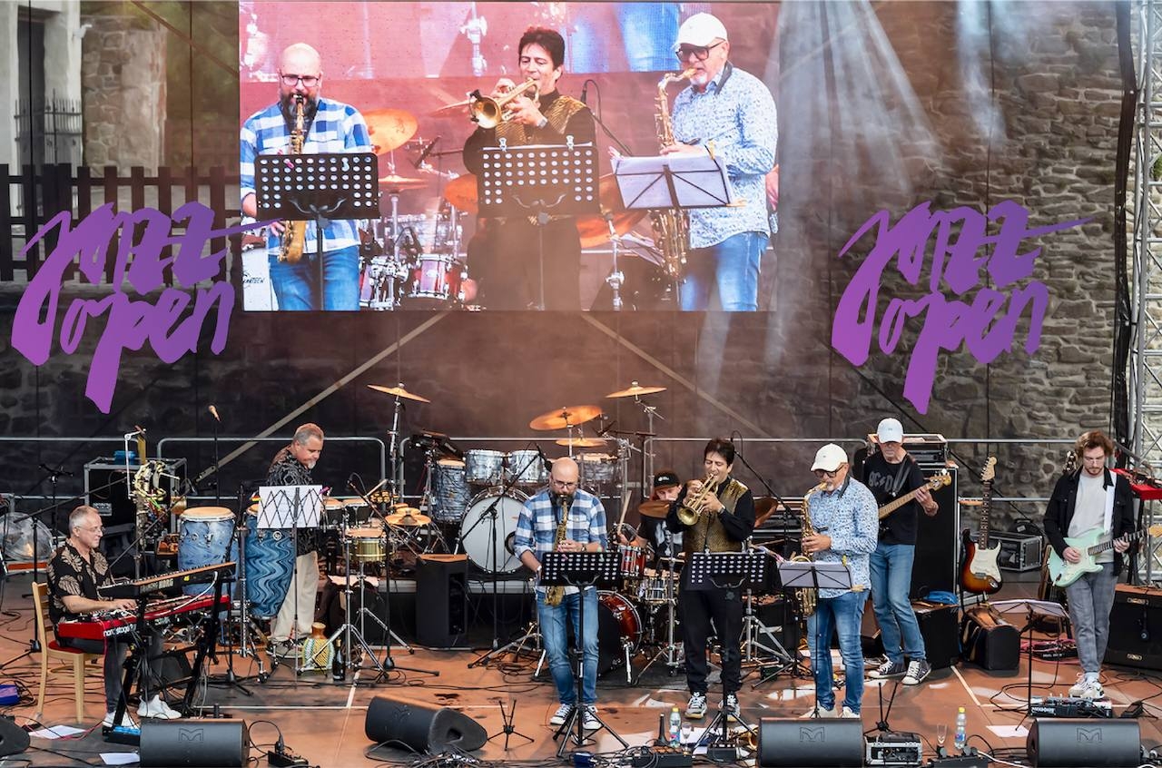 Boris Band Combination