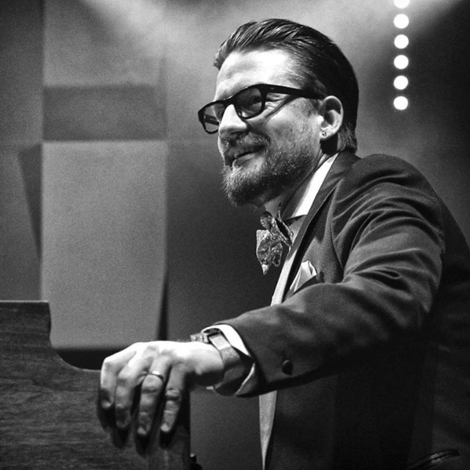 Ondra Pivec - Greatest Hits 4000 (Gregory Porter USA)