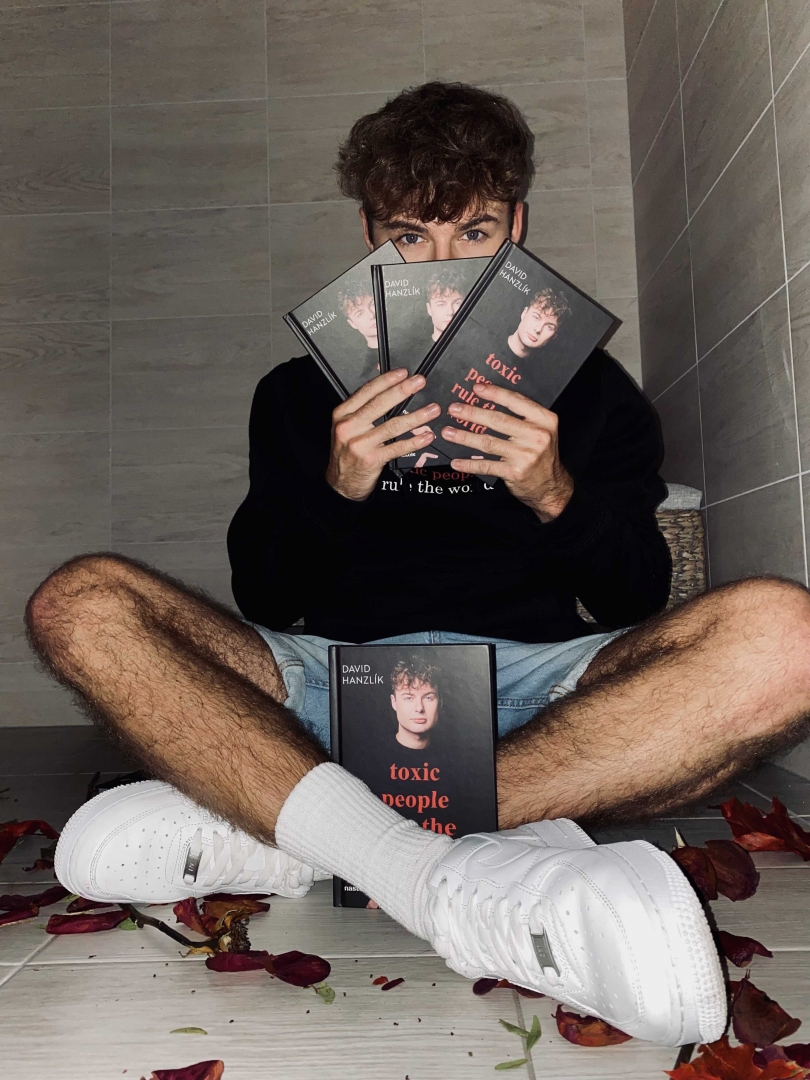 David Hanzlík: Toxic people rule the world